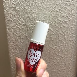 Benefit Liquid Lip Blush & Cheek Tint